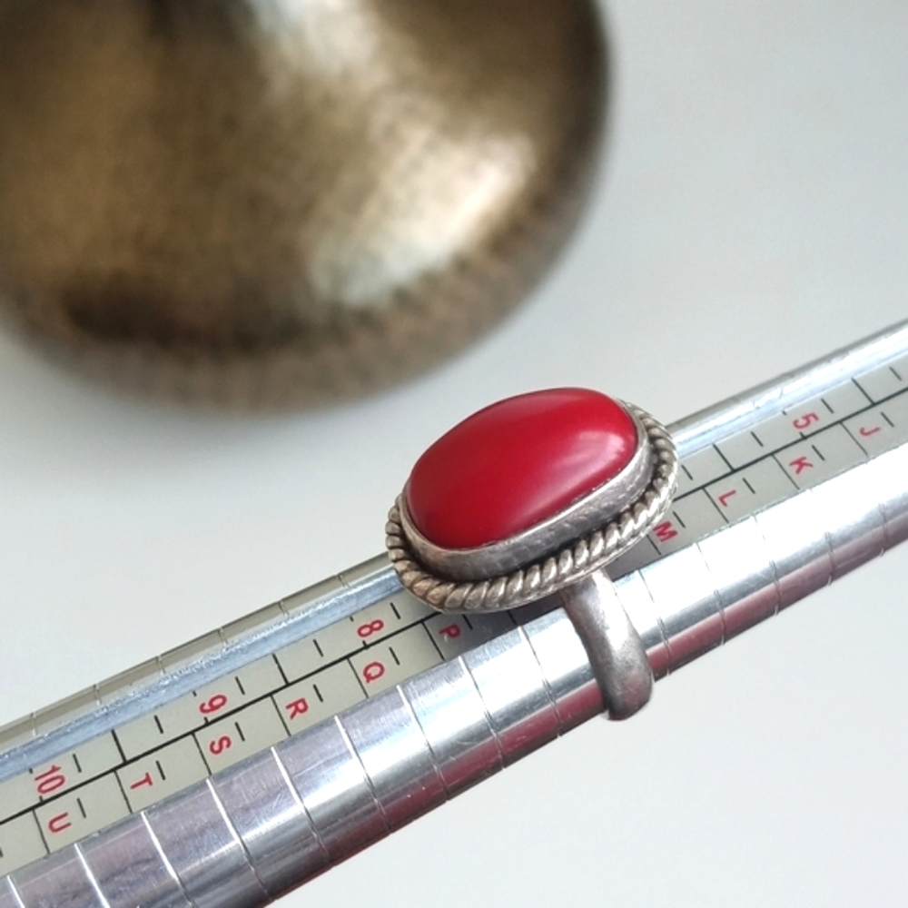 Vintage Red Coral Gemstone 925 Sterling Silver Ring from India Size 7 - Picture 15 of 16
